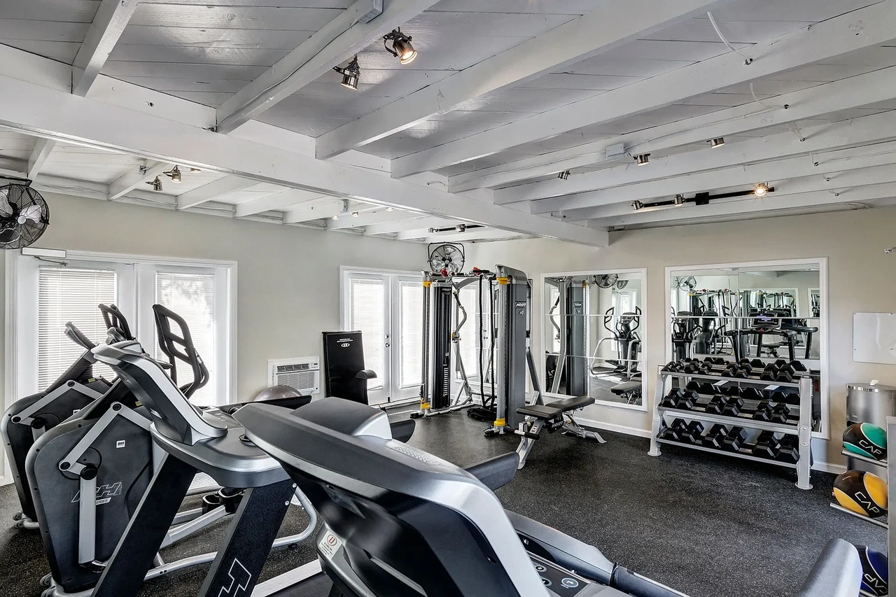 Lantana Hills Apartment Homes