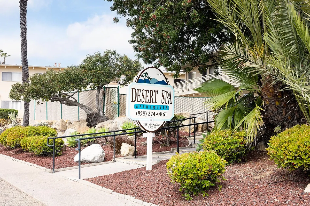 Desert Spa Apartments